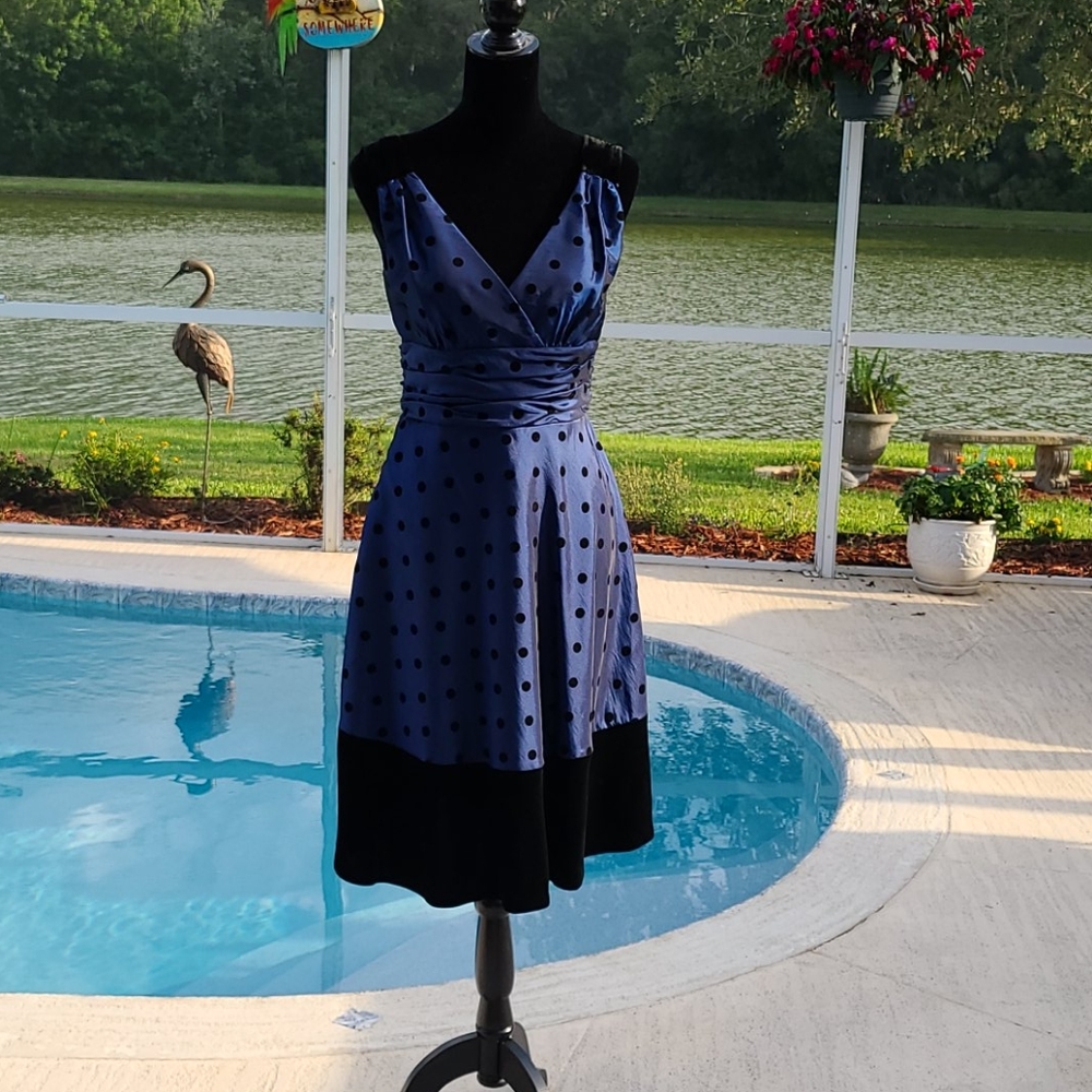 Donna Morgan navy and black dress